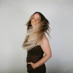 Lightweight Hair Spray: The Secret to Hold That Doesn’t Weigh You Down