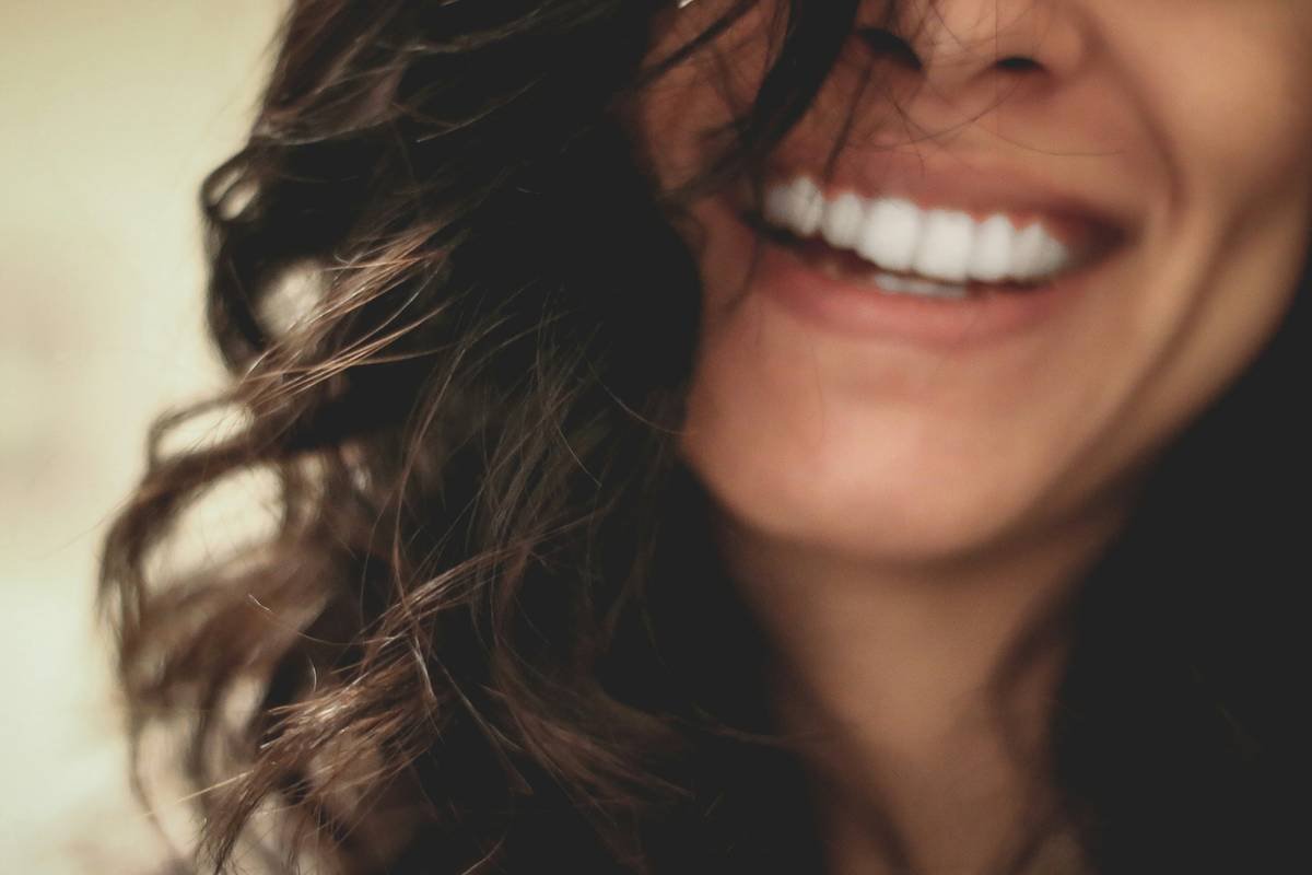 Why Your Hair Deserves Better Than Sticky Residue: The Ultimate Guide to Non-Sticky Hair Spray