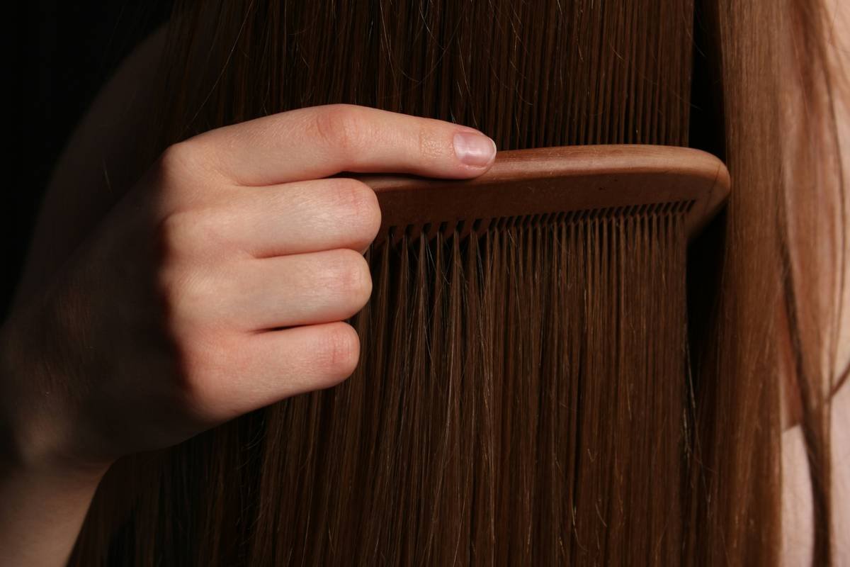 Why Your Hair Hates You (And How a Hair Moisture Spray Can Fix It)